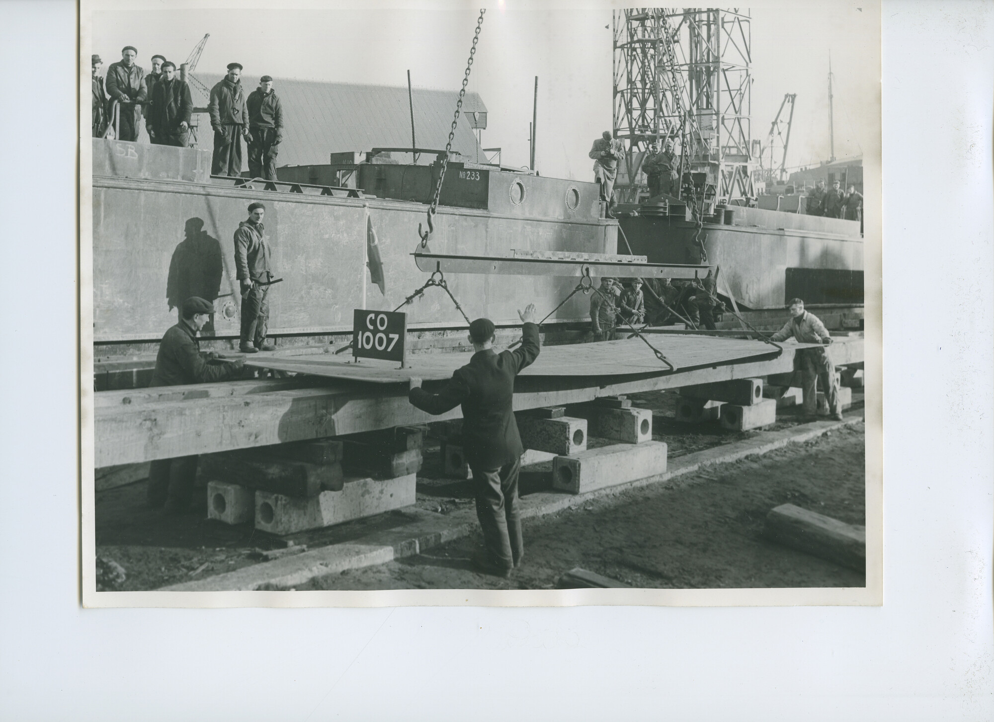 S.5621(01)0726; Foto van werkzaamheden.; foto