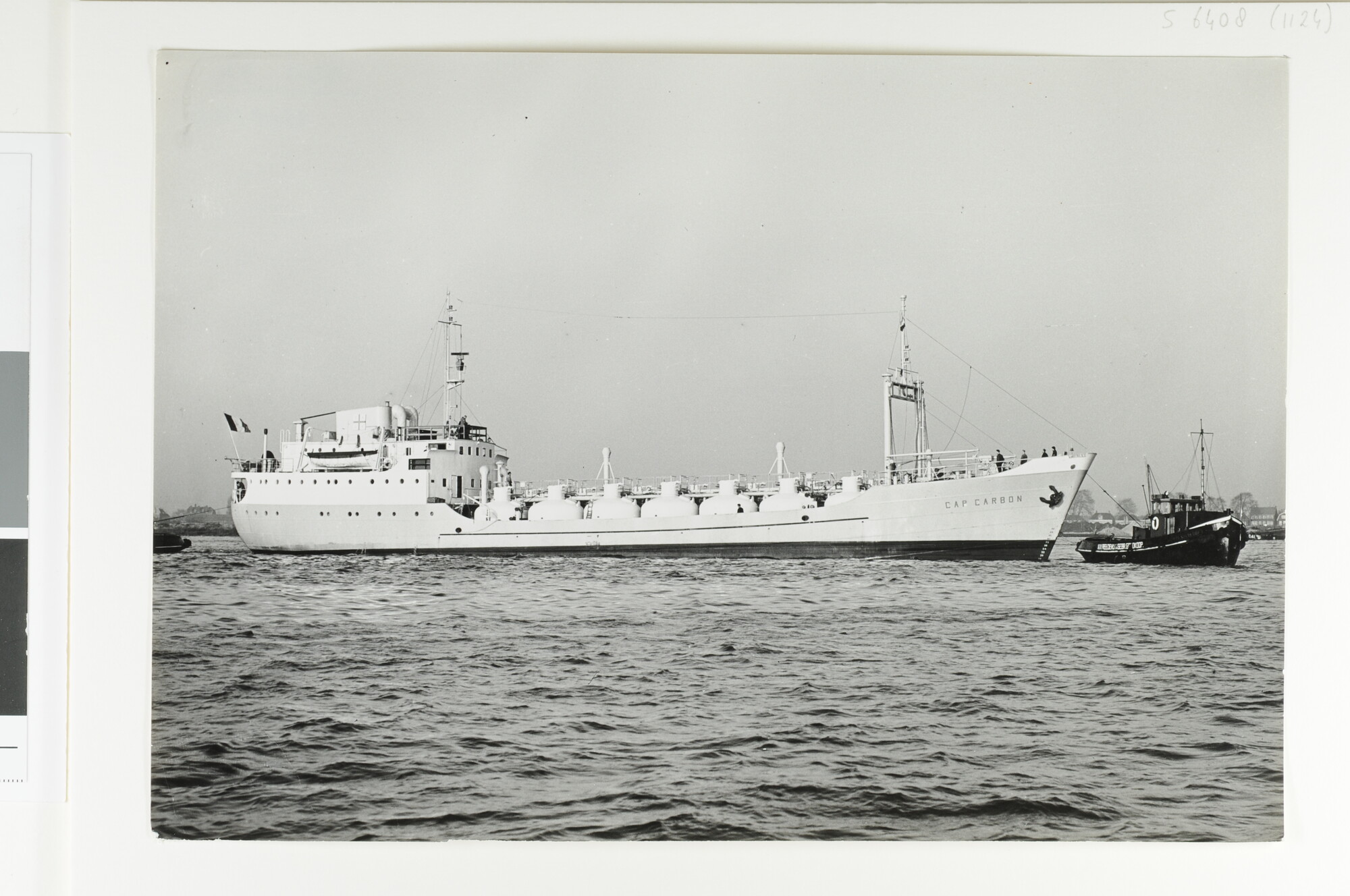 S.6408(1124); De Franse coaster annex gastanker ms. Cap Carbon van de Société Anonieme de [...]; foto