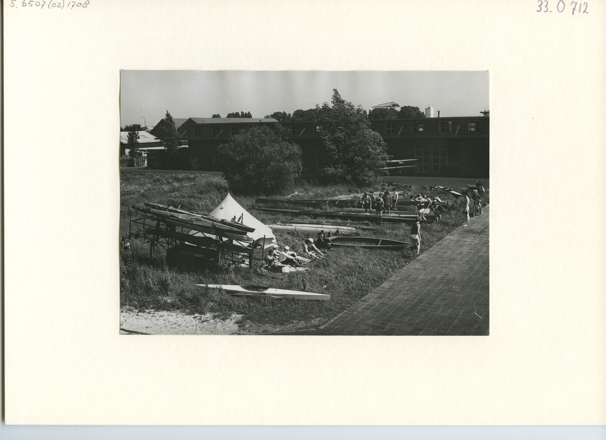 S.6507(02)1708.06; Zwart-wit foto van de Zaanregatta 1961.; foto