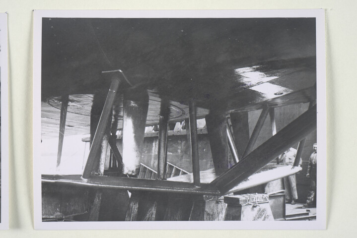 S.5219(12)0223; Fotos van de roerbladen en deel van het onderwaterschip van de [...]; fotoreportage