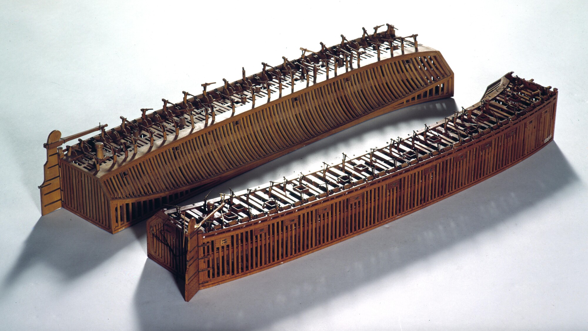 S.0663(15); Model van een half scheepskameel; scheepsmodel