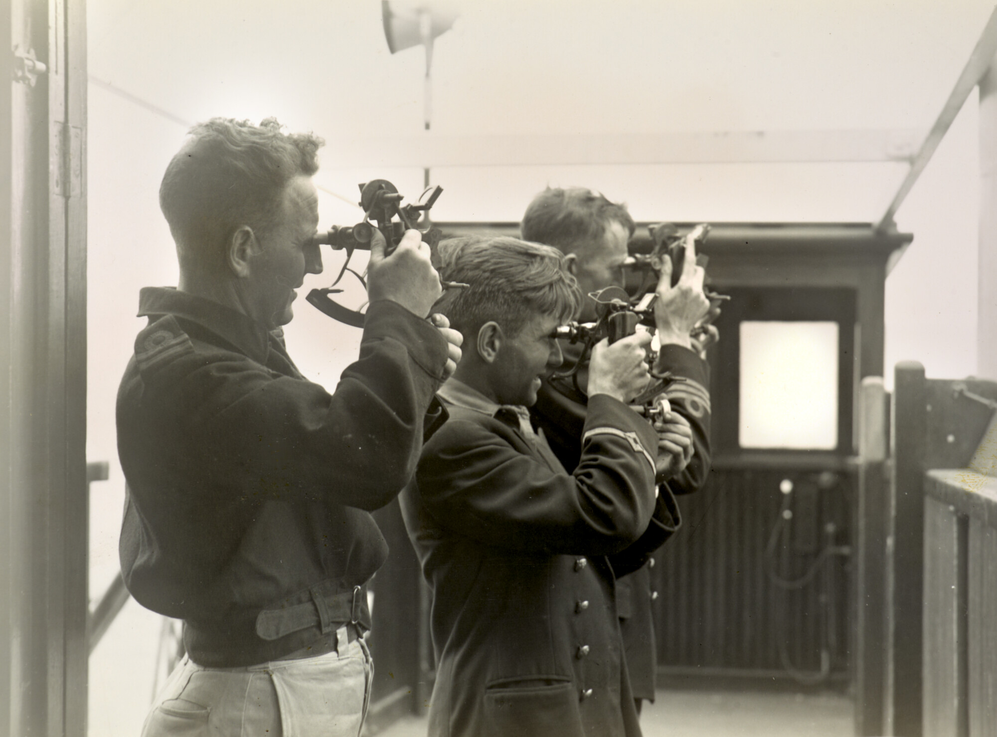 1996.1629; Foto's gemaakt aan boord van het walvismoederschip ms. Willem Barendsz (I); fotoalbum