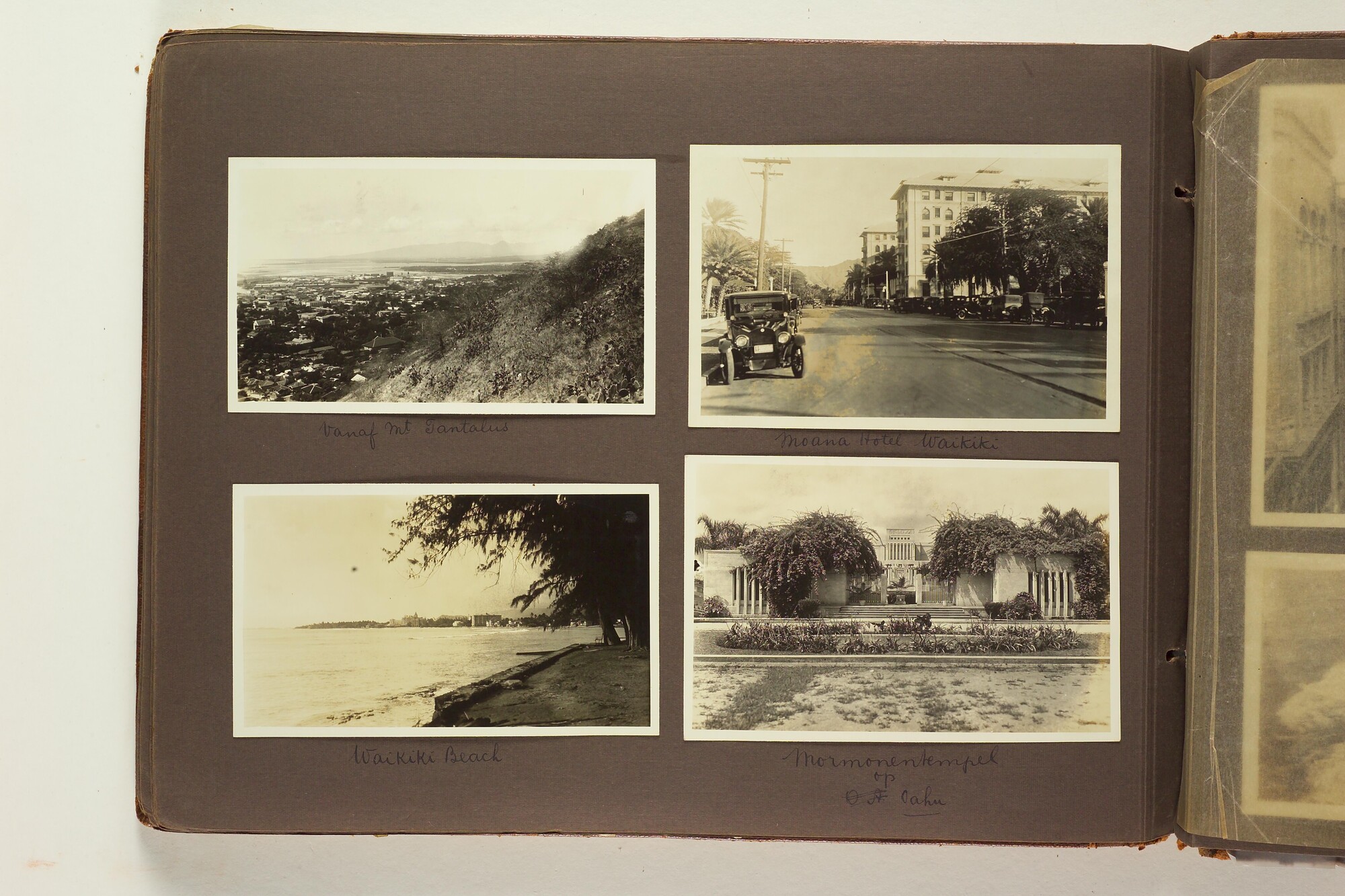 S.4660; Album van M.S. Wytema met foto's van de wereldreis van de onderzeeboot Hr.Ms. K XIII; fotoalbum