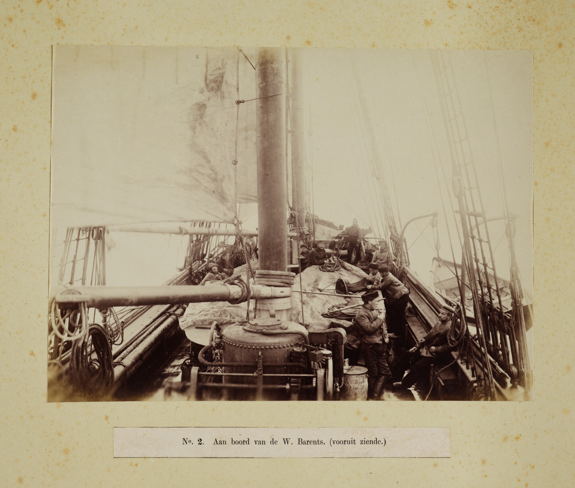 S.2956(09); Album met foto's van de Tweede Noordpoolexpeditie van de Willem Barents; fotoalbum