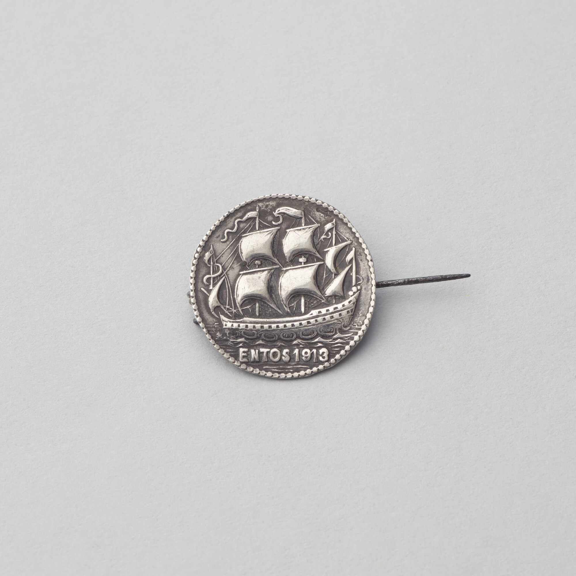2022.1515; Draagspeld van de E.N.T.O.S., 1913; sierspeld