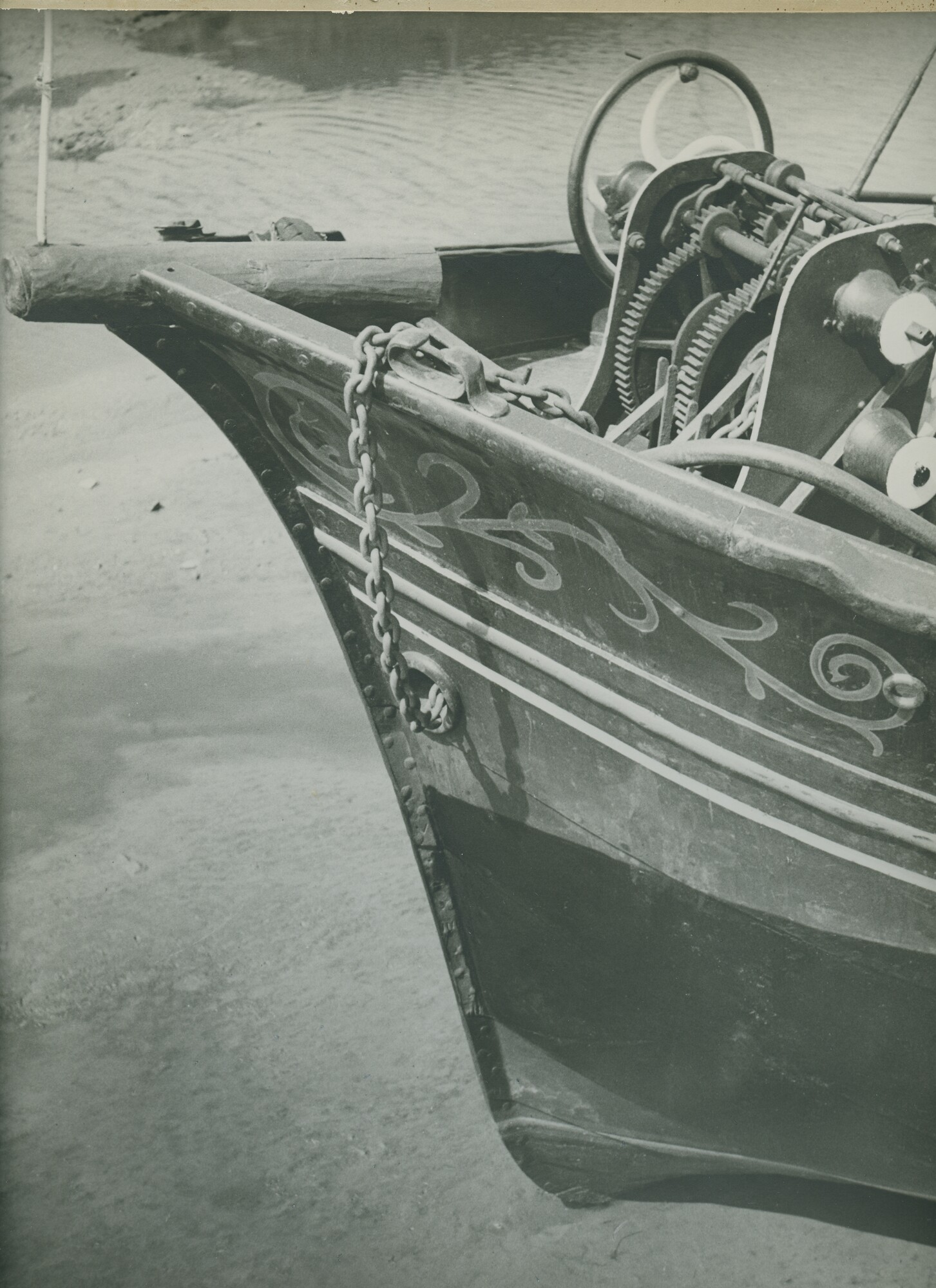 S.6507(01)2902; De boeg van een klipper; foto