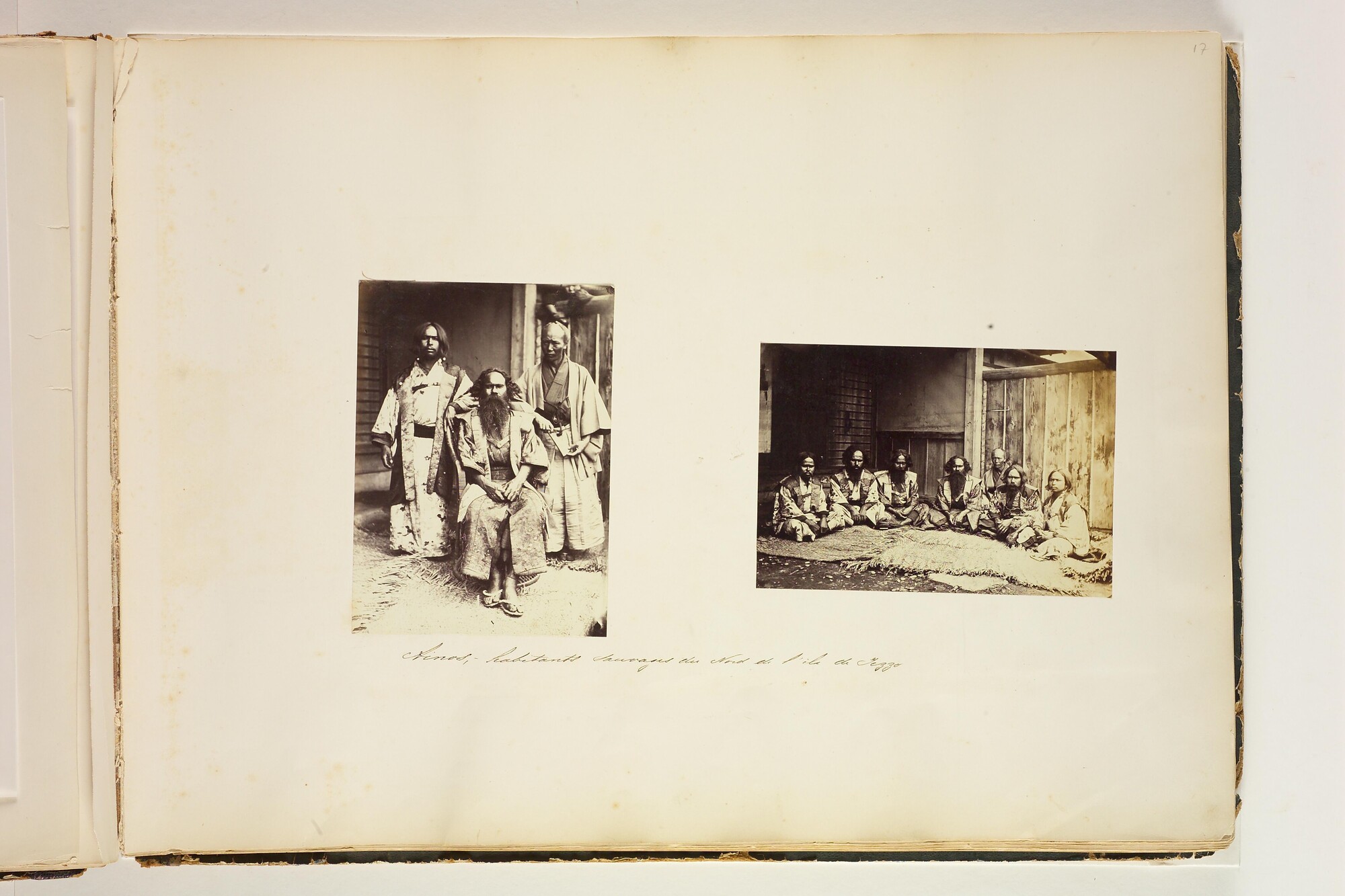 S.3628(04); 'Views of Japan': Album nr. 3 uit een serie van drie van de Nederlandse consul in Japan Dirk de Graeff van Polsbroek; fotoalbum