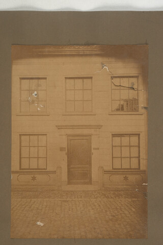 2001.1755; Omslag met vele foto's en knipsels van meest bergingsactiviteiten door Reederij v/h Gebroeders Goedkoop te Amsterdam in de periode 1929 / 1949; omslag