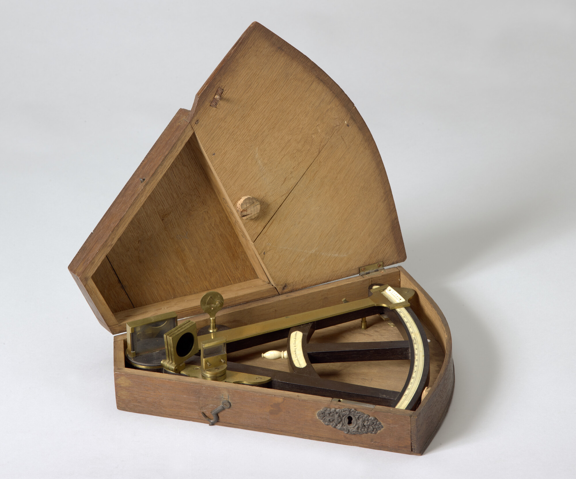 S.3055(01); Ebbenhouten octant door Spencer, Browning & Rust, Londen, 1784-1839; octant