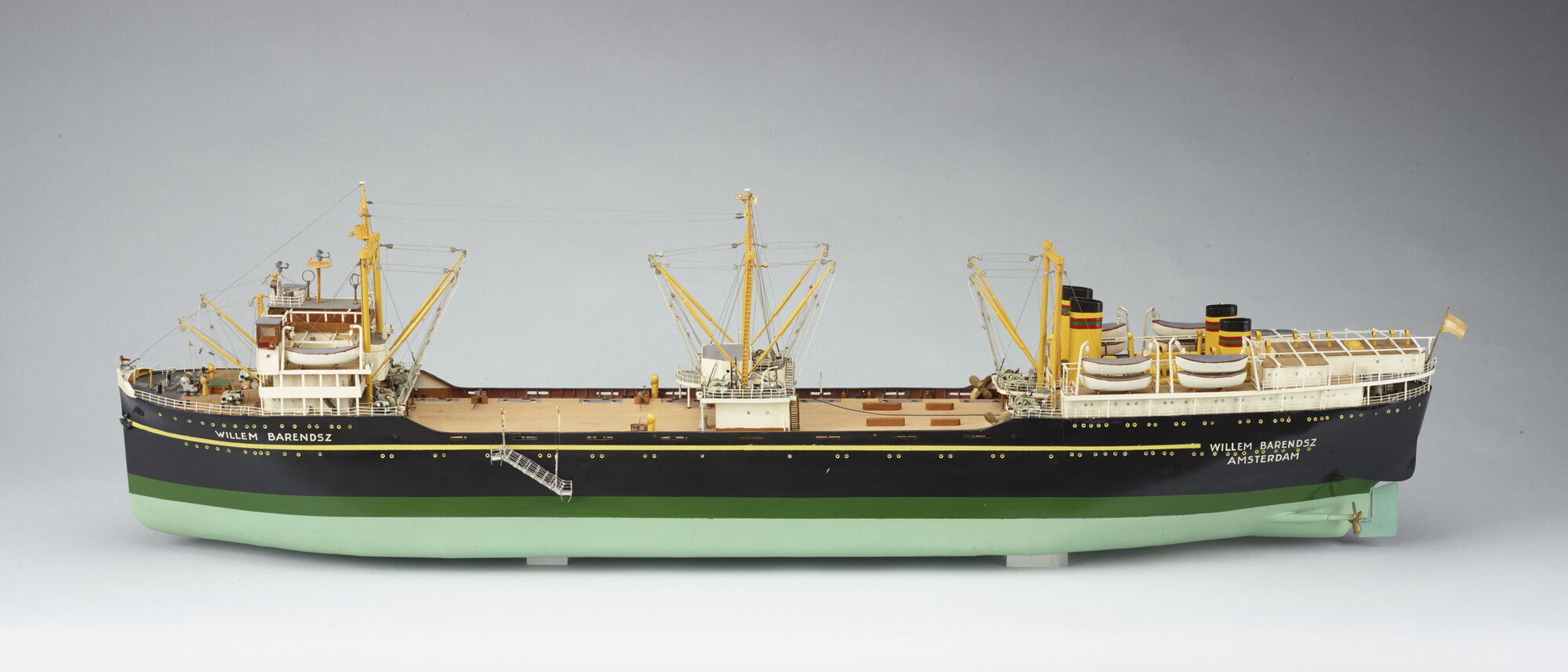 S.6985(01); Model van de walvisvaarder Willem Barendsz; scheepsmodel