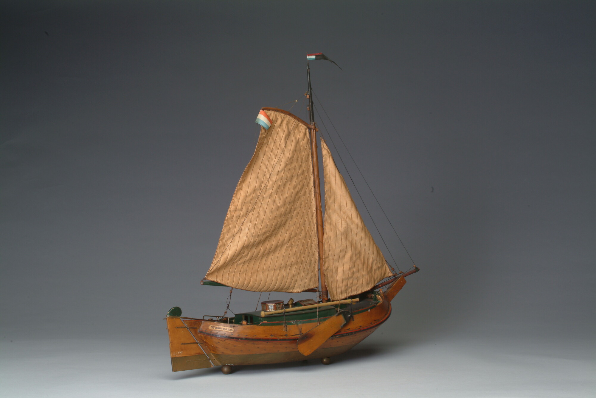 S.1775; Model van het schokkerjacht Watergeus; scheepsmodel