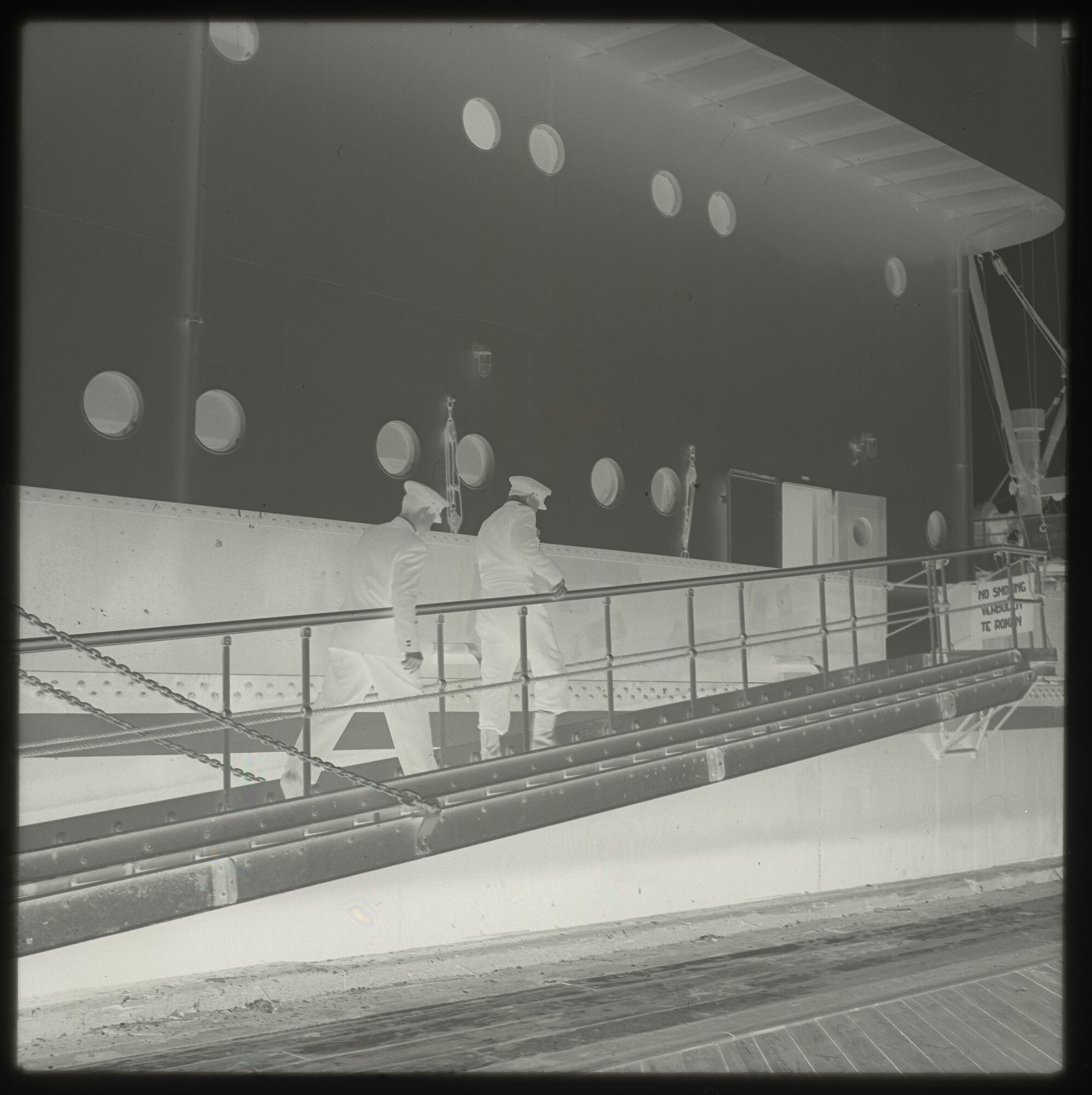 A.5263(02); Negatieven van een reis met het vrachtschip 'Woltersum' van de Stoomvaart; negatief