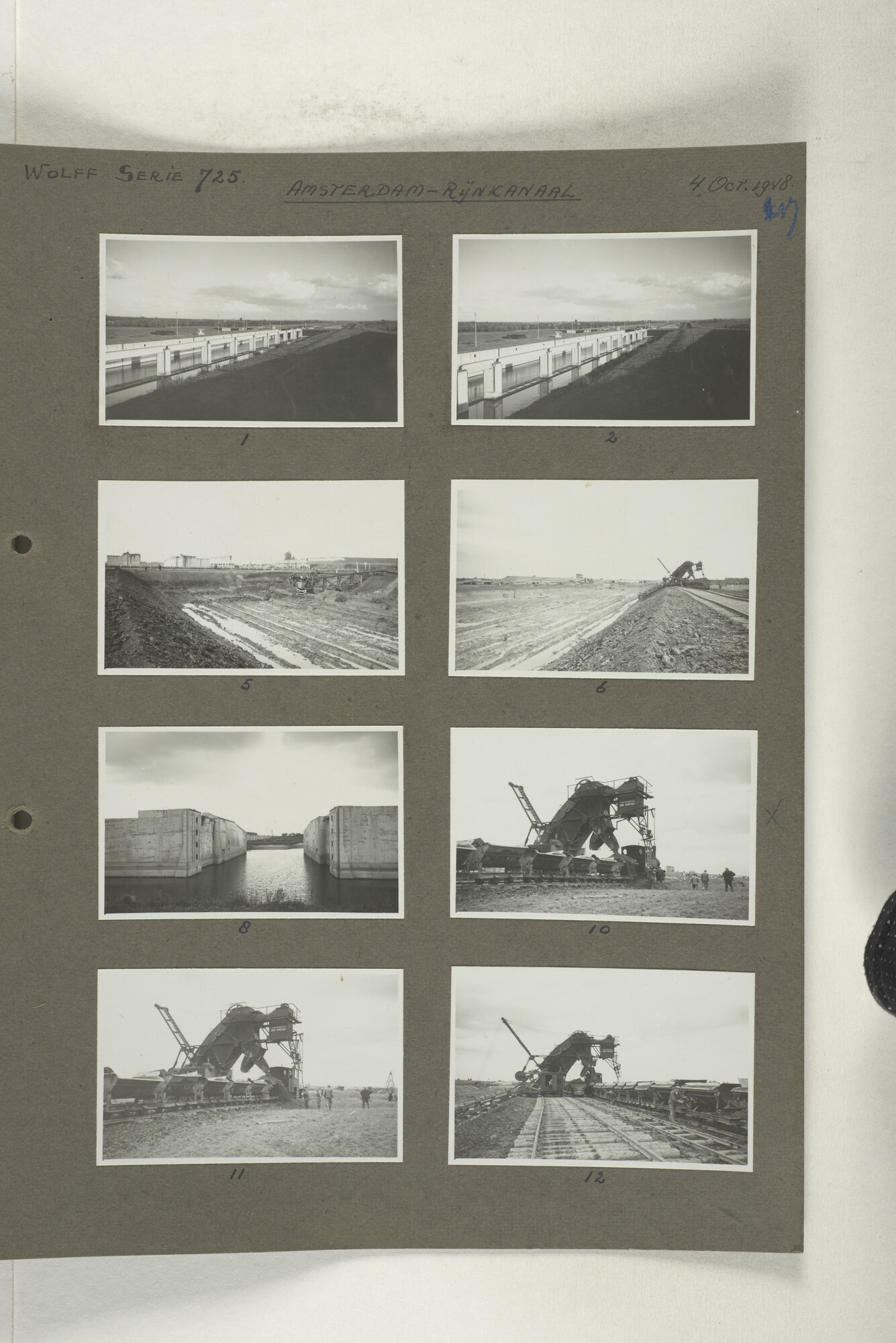 1998.2180; Omslag met een grote hoeveelheid proef foto's gemaakt in opdracht van de Gemeente Handelsinrichtingen in Amsterdam en de Koninklijke Hollandsche Lloyd te Amsterdam.; omslag